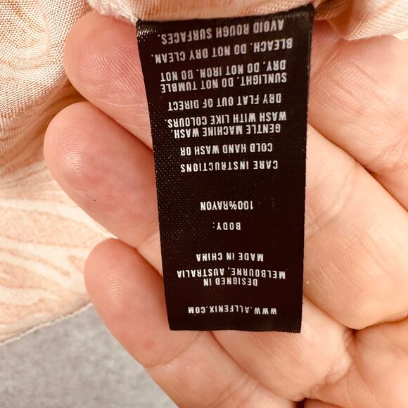 ALLFENIX Shirt Mens L Orange Zebra Print Short Sleeve Button Up Collared Casual - Picture 6 of 6